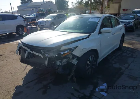 2016 Nissan Altima 2.5 Sv z USA, uszkodzony, nr VIN 1N4AL3AP7GC258751